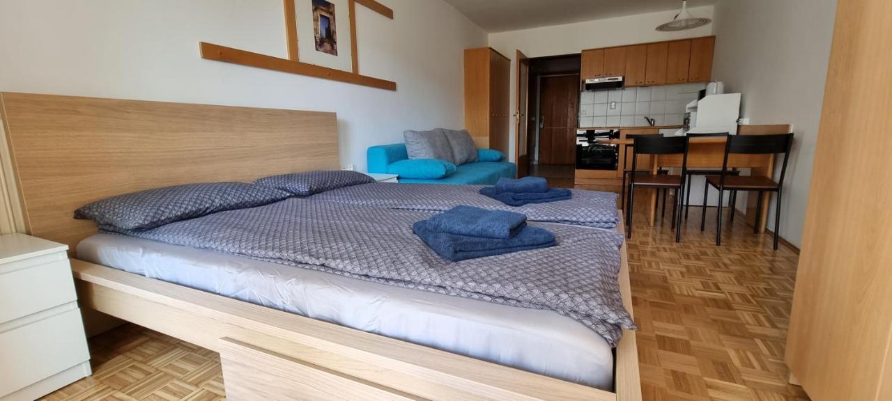 Apartma Luka With Private Parking Изола Экстерьер фото